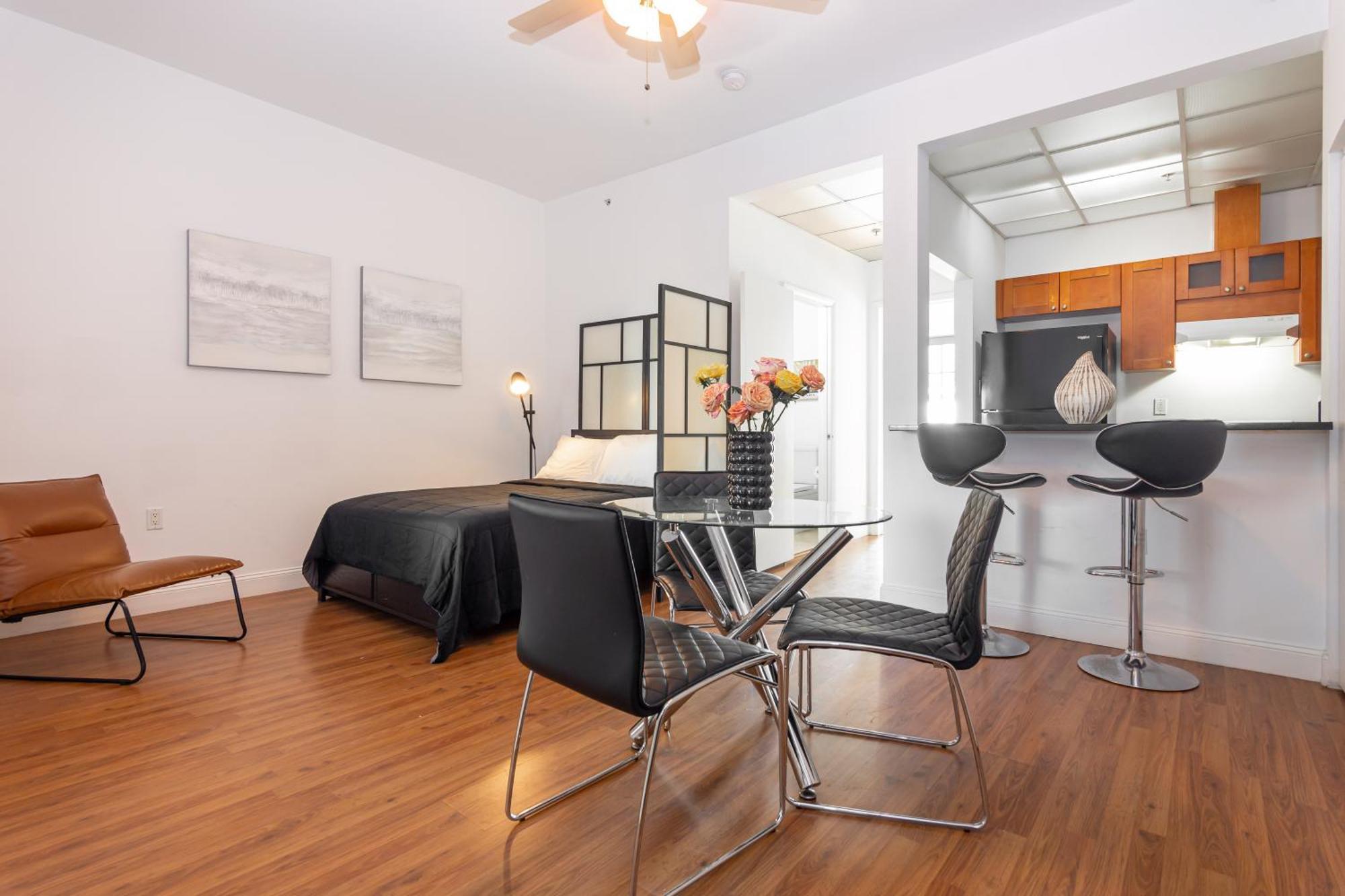 Apartment 1-bdrm With Balcony - Heart Of Downtown And Wynwood