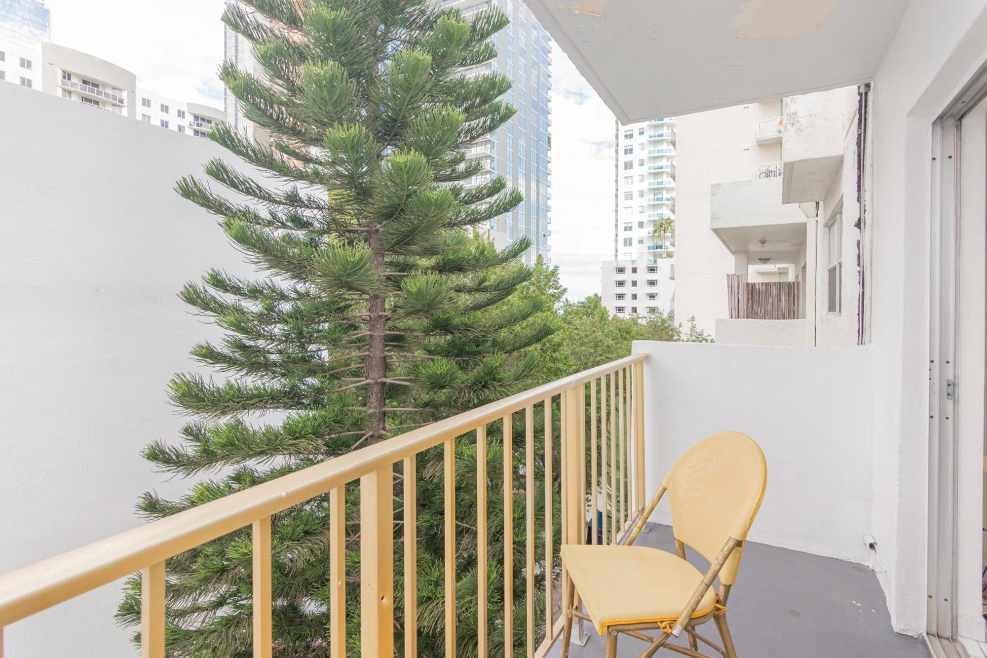 1-bdrm - Heart Of Wynwood And Midtown - Close Downtown Apartment