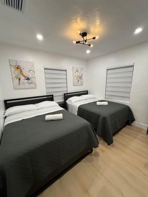 Sri House Holiday home Miami