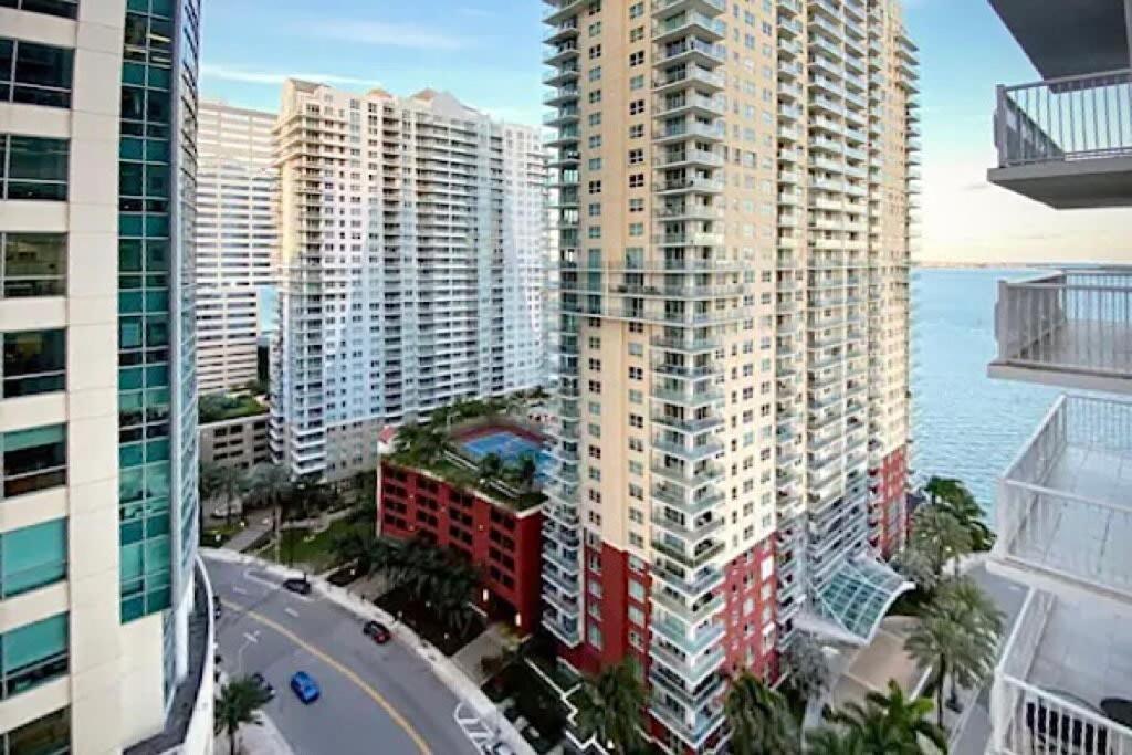 Modern 1br In Upscale Brickell Locale