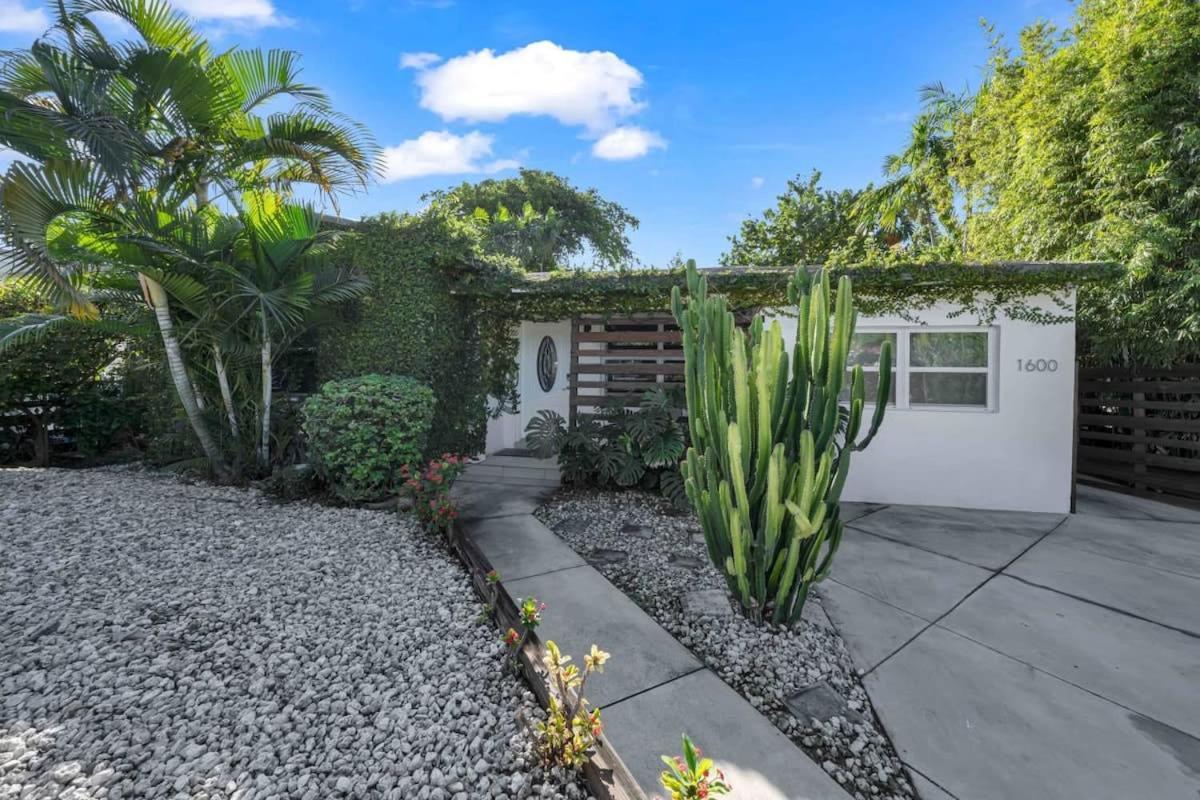 Renovated Gem: Prime Spotless Ideal Holiday home Miami