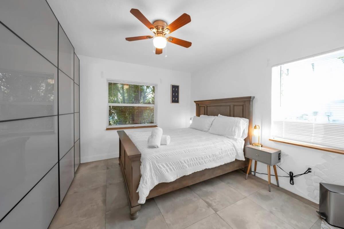 Renovated Gem: Prime Spotless Ideal Holiday home *