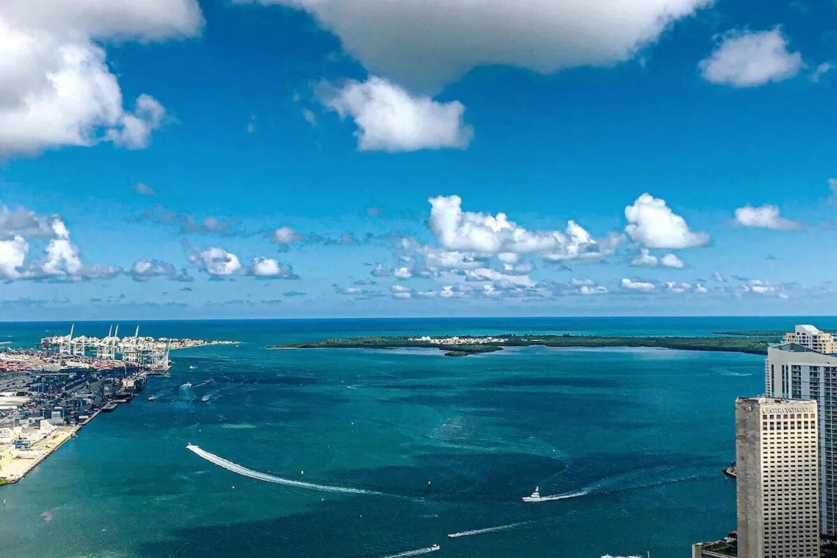 Apartment Aurora - Rooftop Pool, Gym, Walk To Downtown & Brickell Miami