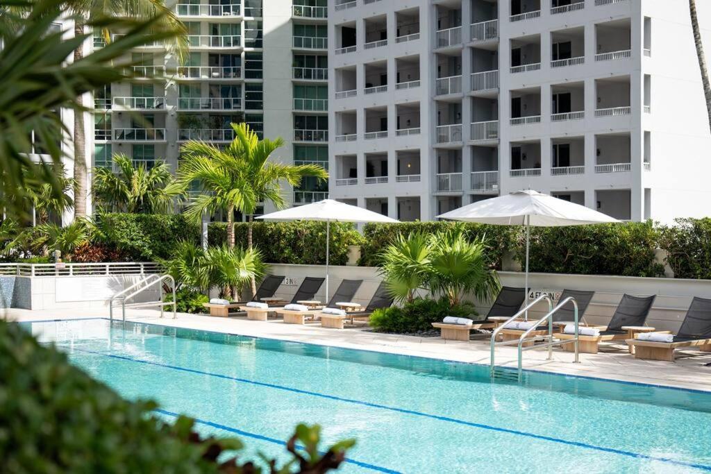 Luxury Executive * Miami
