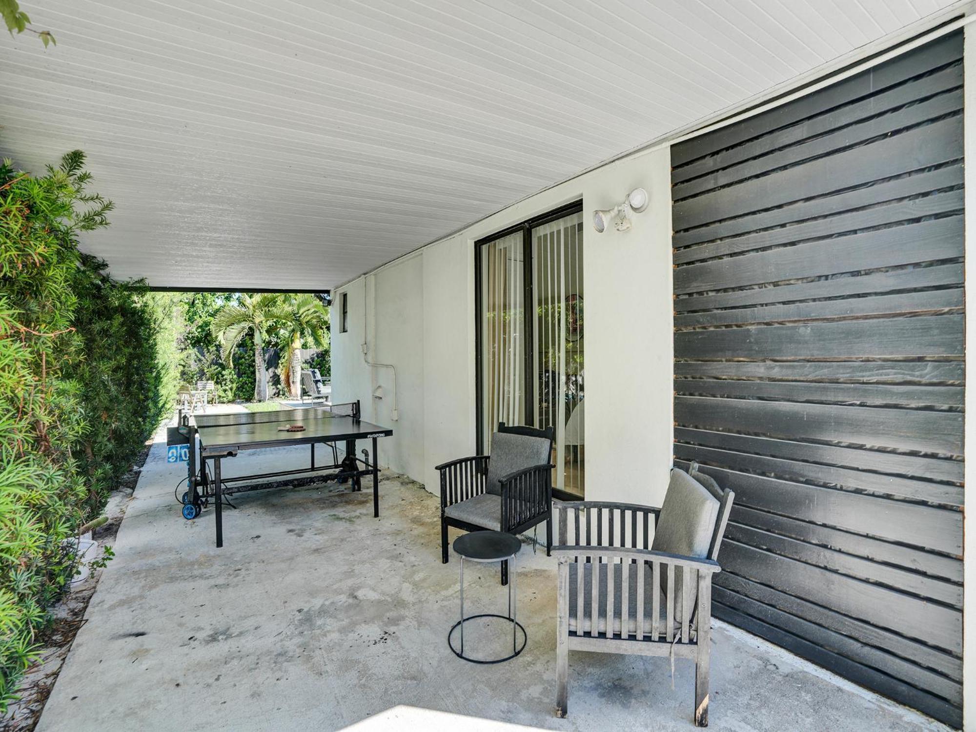 Azzure 10 Mins To South 4 Bedroom Villa