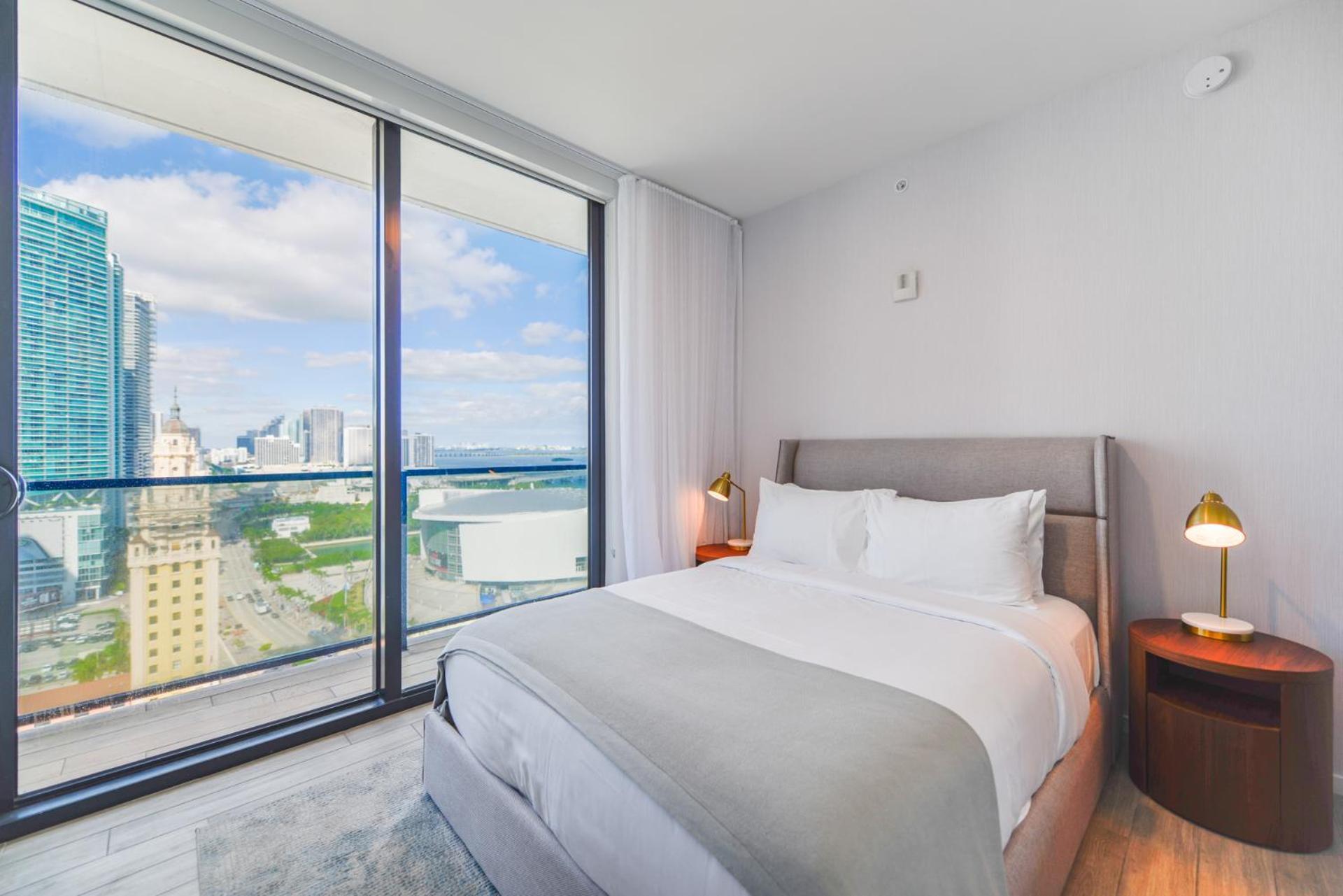 Luxury 3br Ocean Views At Bayside Miami