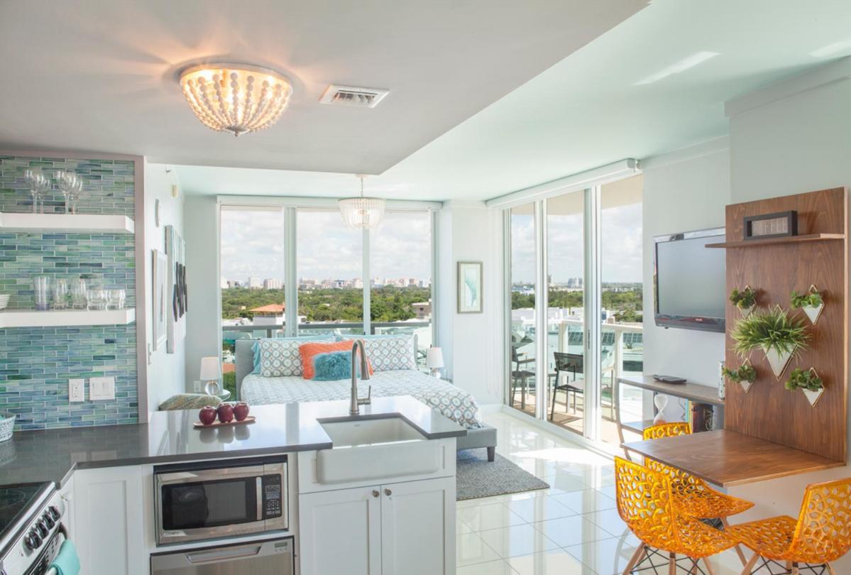 Connecting Rooms-coconut Grove 10th Floor- Parking Included Miami