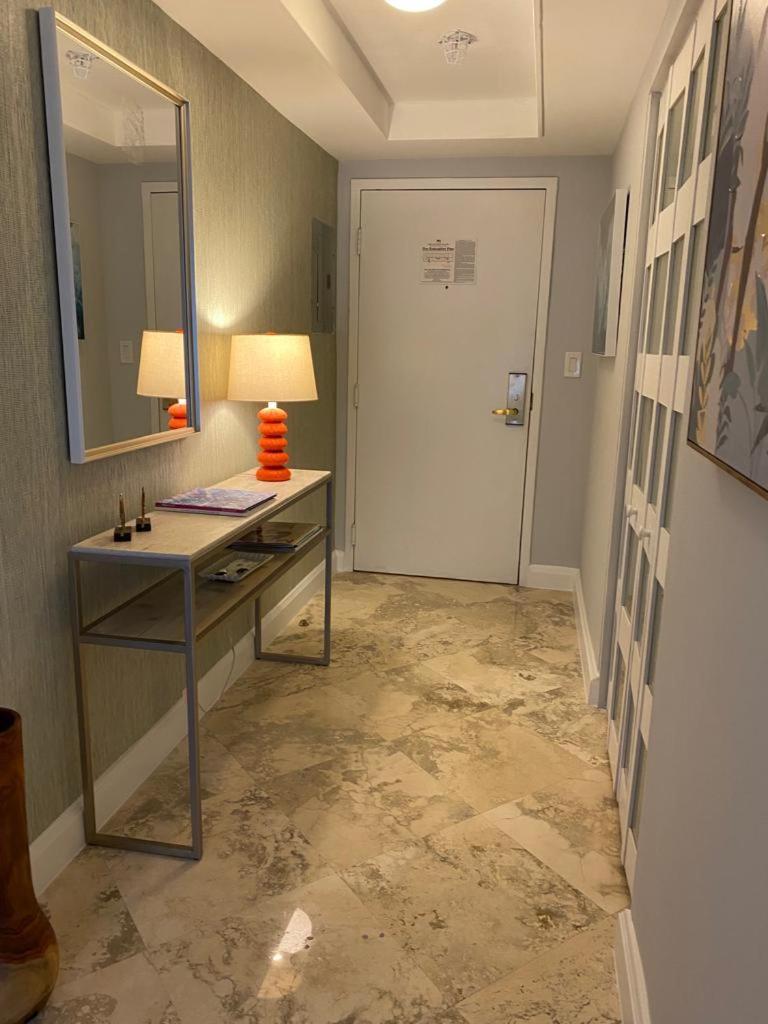 Holiday home Cozy 1 Bedroom Unit Located In A In The Heart Of Coconut Grove Free Parking Miami