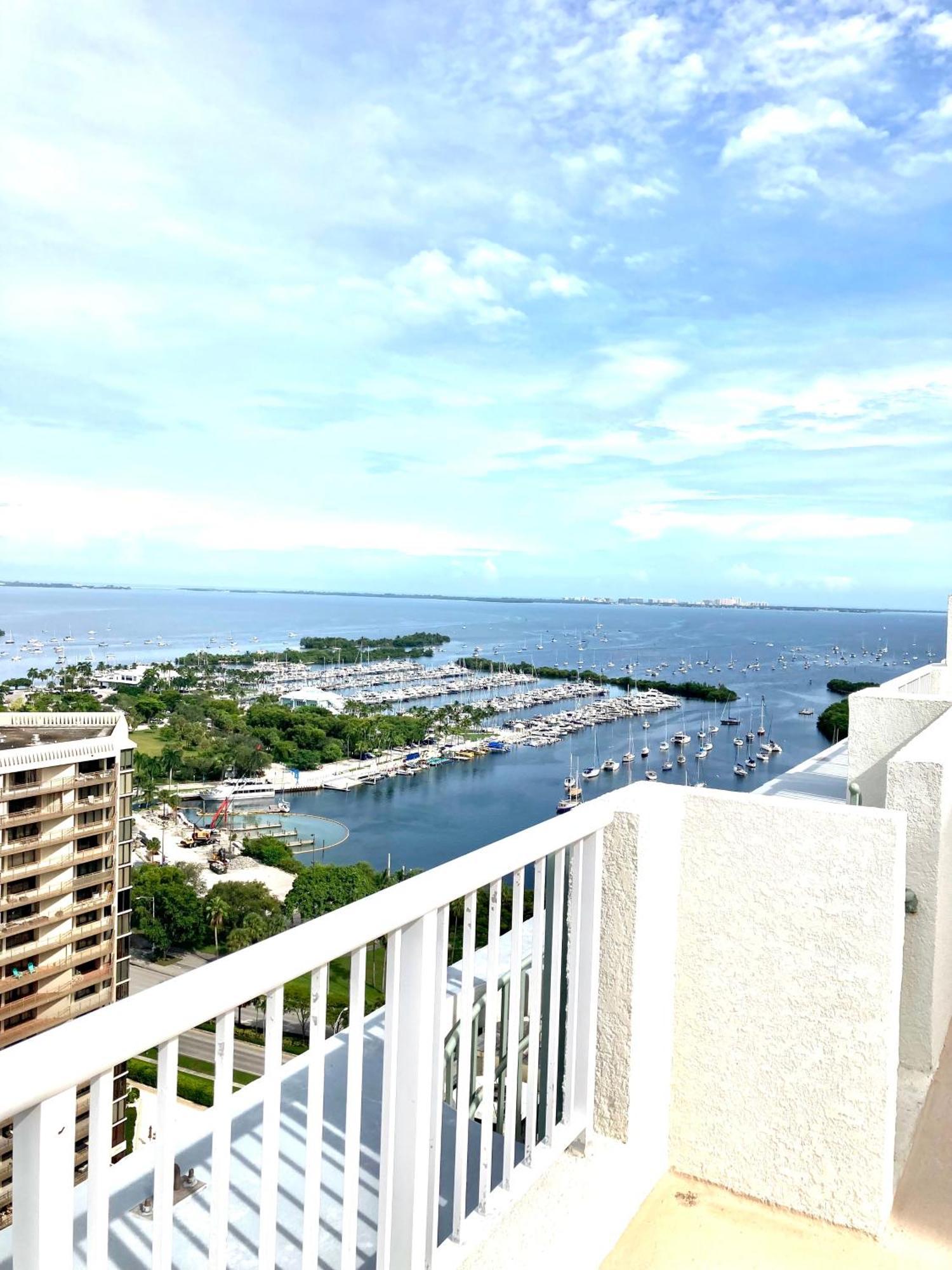 Luxury Penthouse With Private Rooftop Terrace In Coconut Grove Apartment Miami