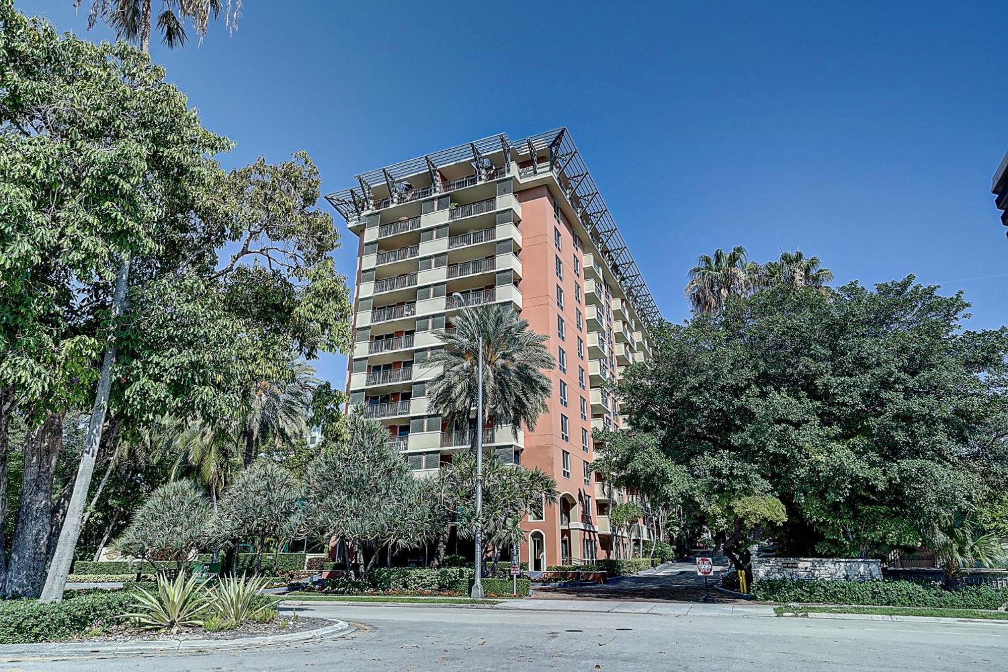 Holiday home Cozy 1 Bedroom Unit Located In A In The Heart Of Coconut Grove Free Parking *
