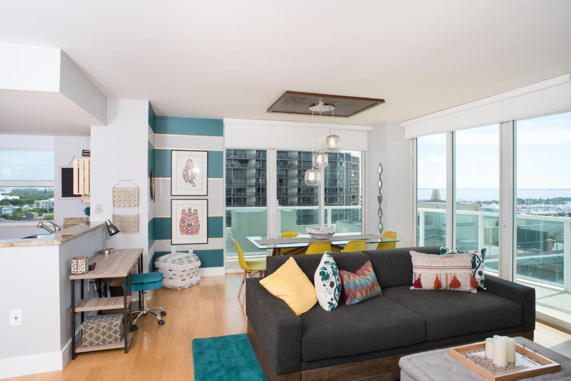 Gorgeous Coconut Grove 3 Bedroom With Amazing Views Parking Included Apartment Miami