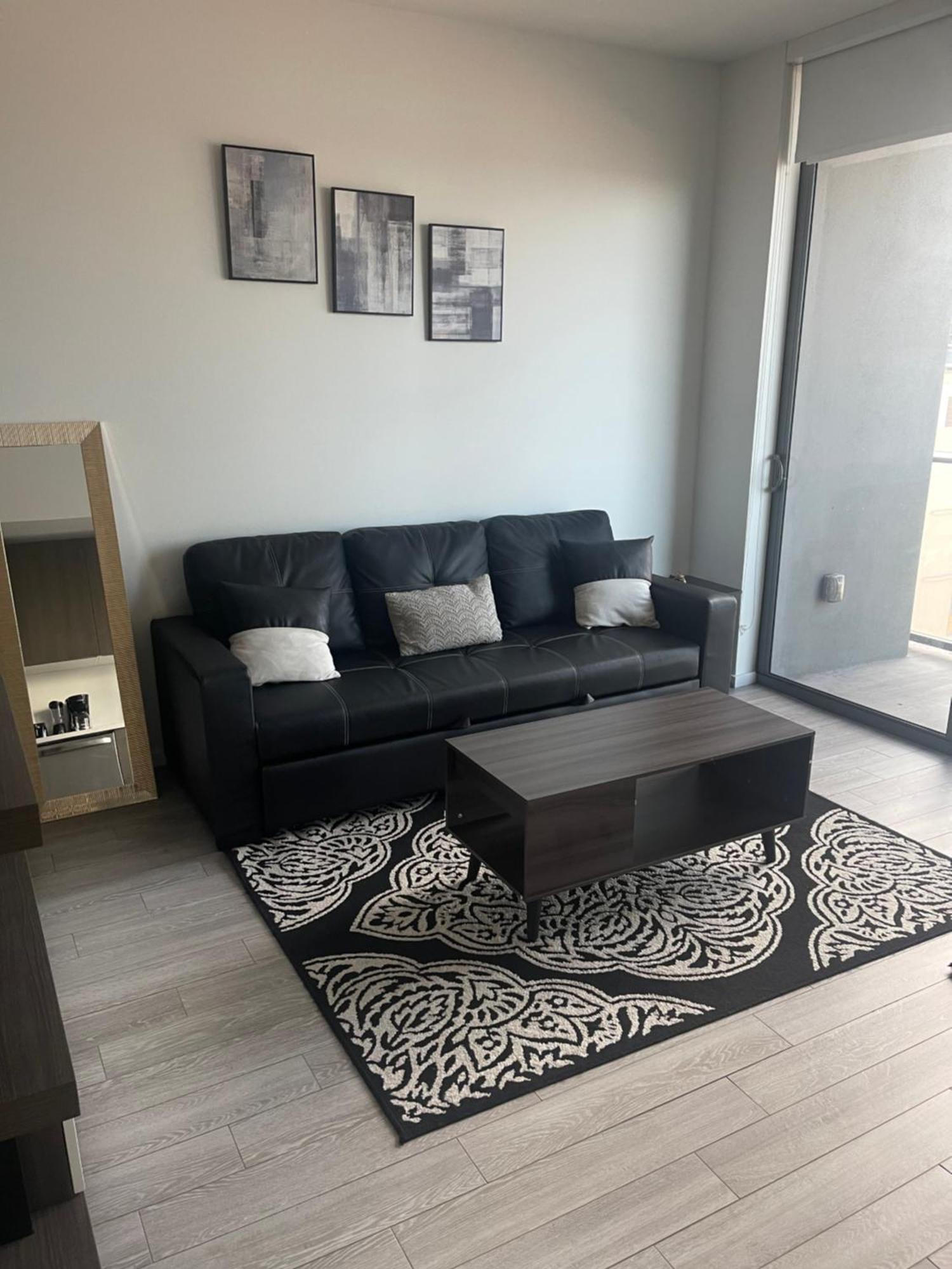 Vibrant Studio Downtown * Miami