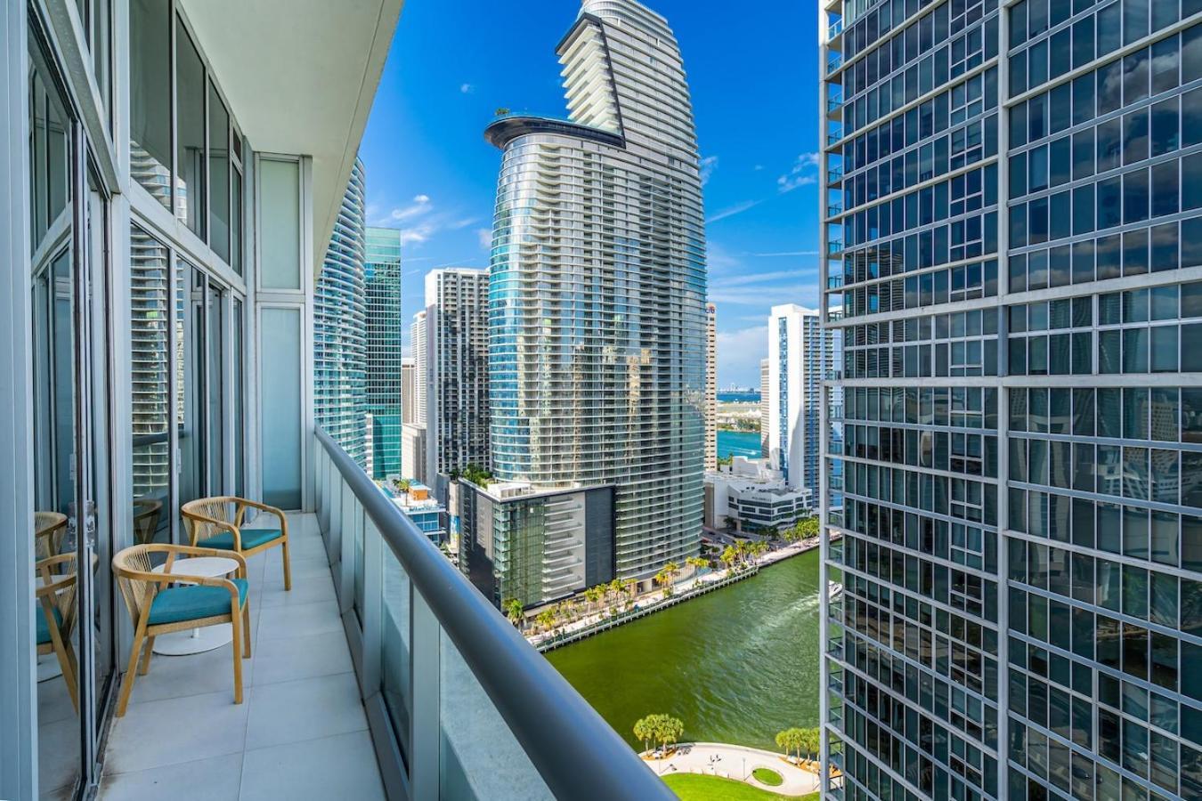 Apartamento Icon 1 Bed With Water Views 16 Ft Ceilings And Free Access *