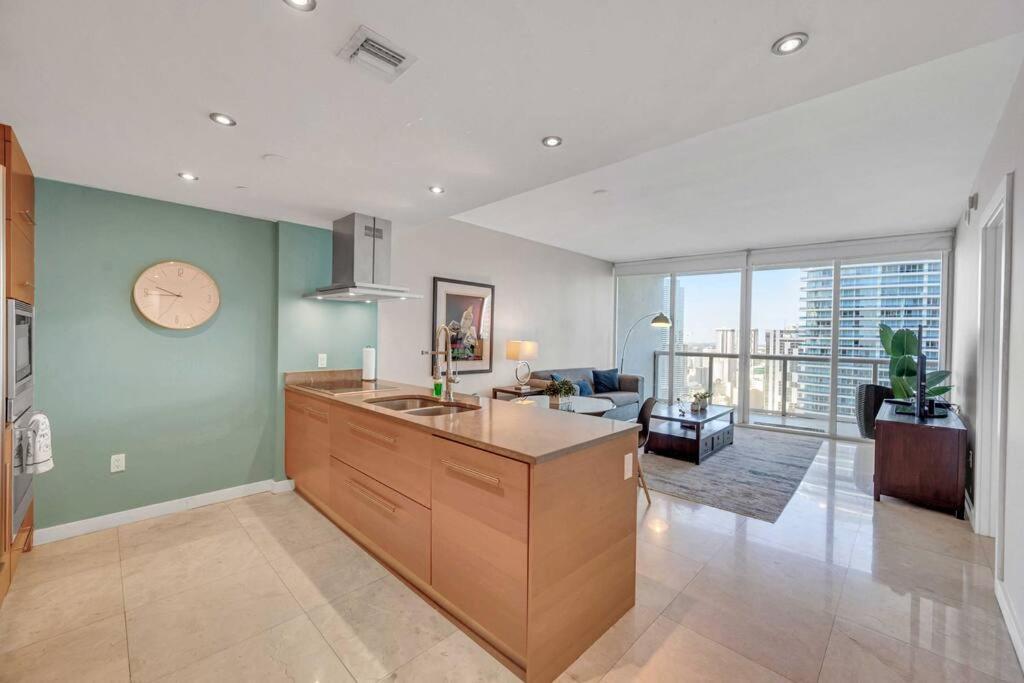 Apartment Icon 39th Floor 1 Bedroom Apartment- Bay & View- Free *