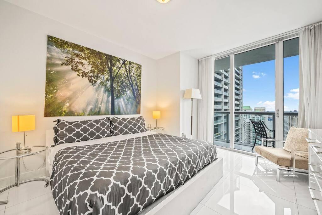 44th Floor Corner 2 Bdr• Icon Brickell• Ocean View And Free *