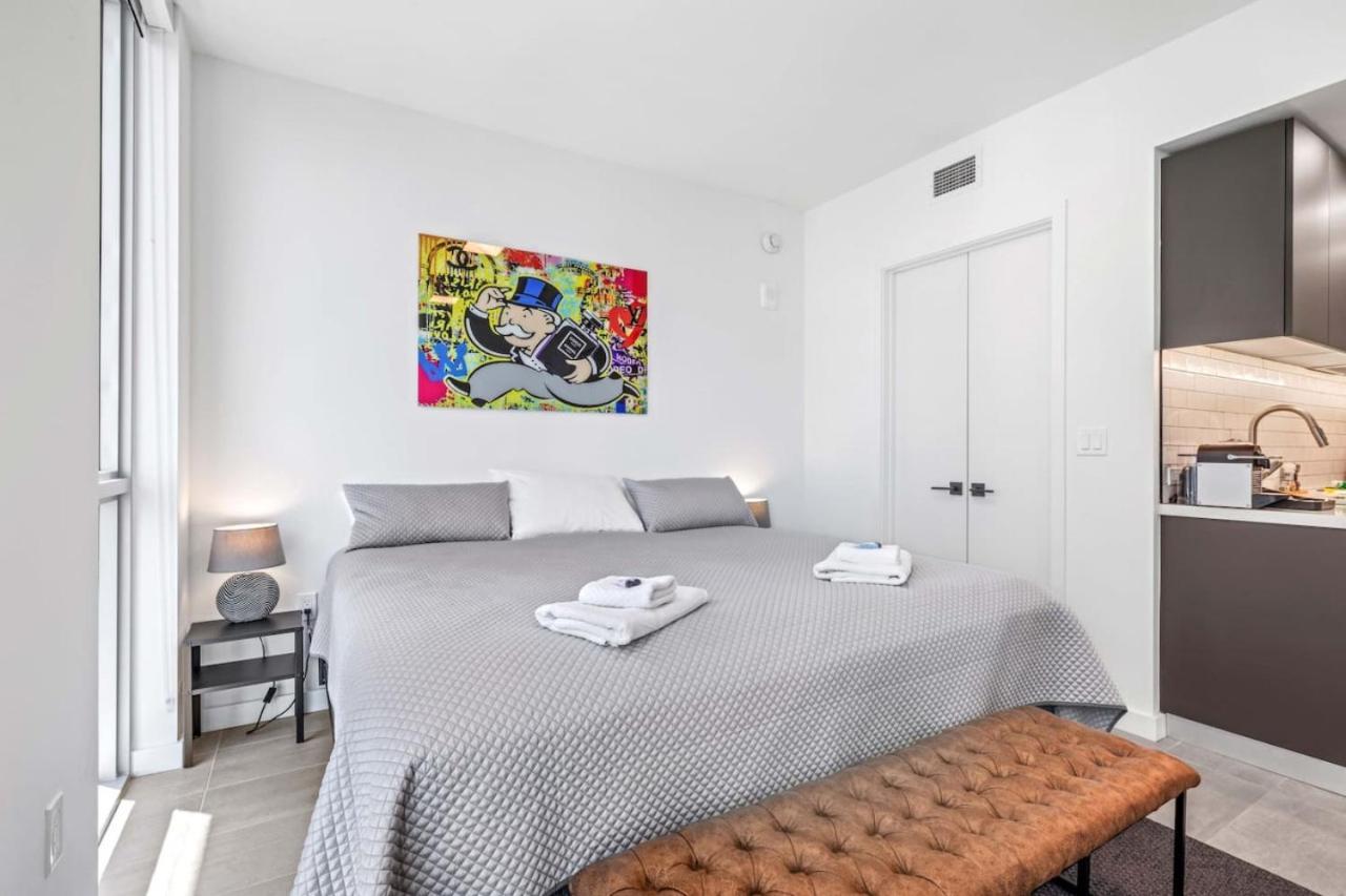Downtown Luxury Pool And Gym Miami