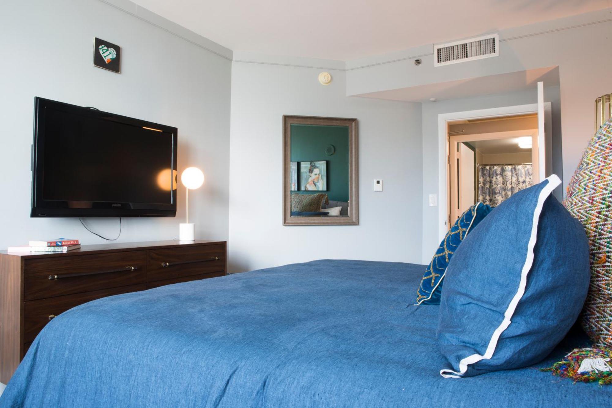Hotel Adorable 12th Floor Standard Unit Parking Included