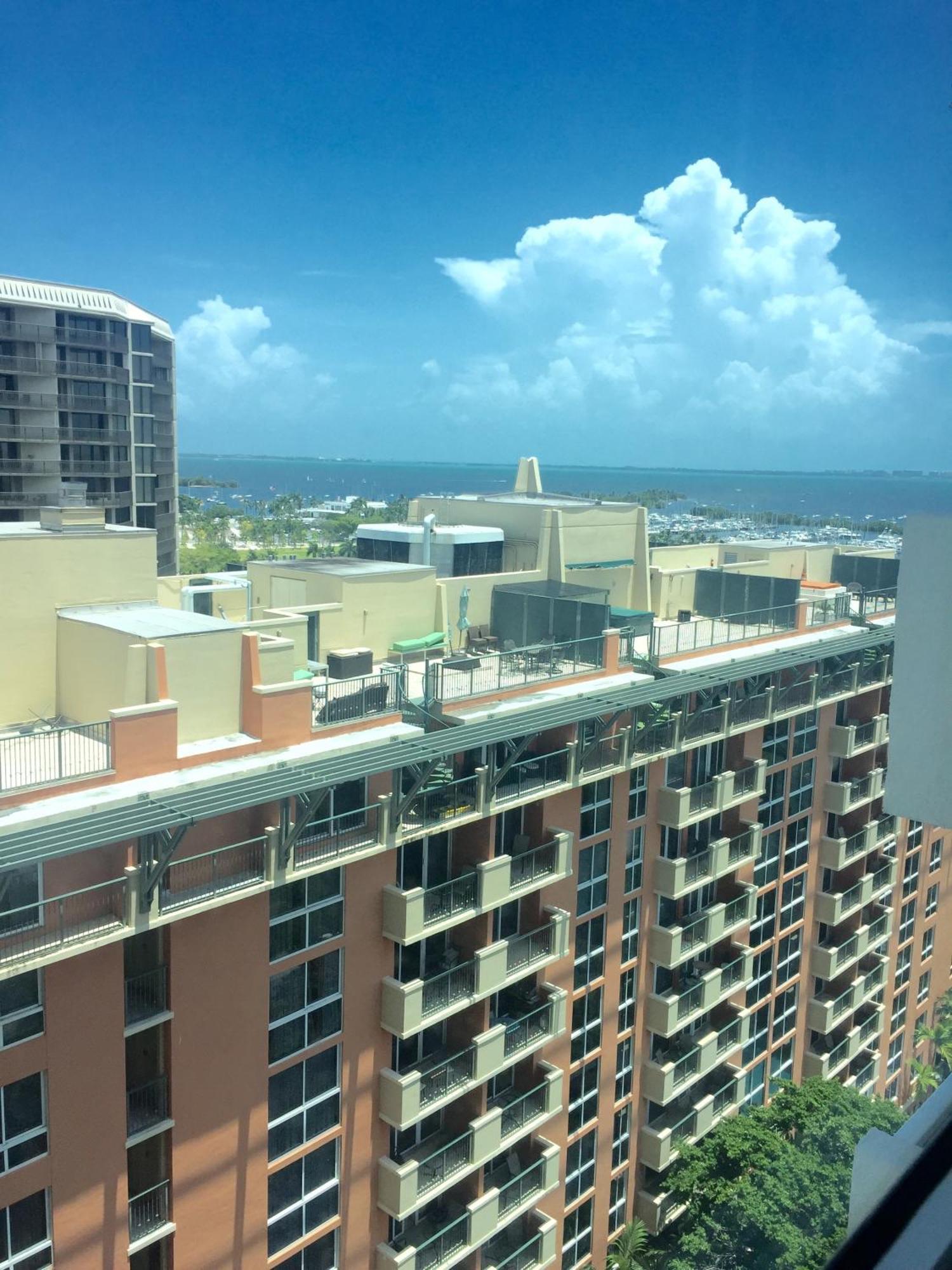 Hotel Adorable 12th Floor Standard Unit Parking Included Miami
