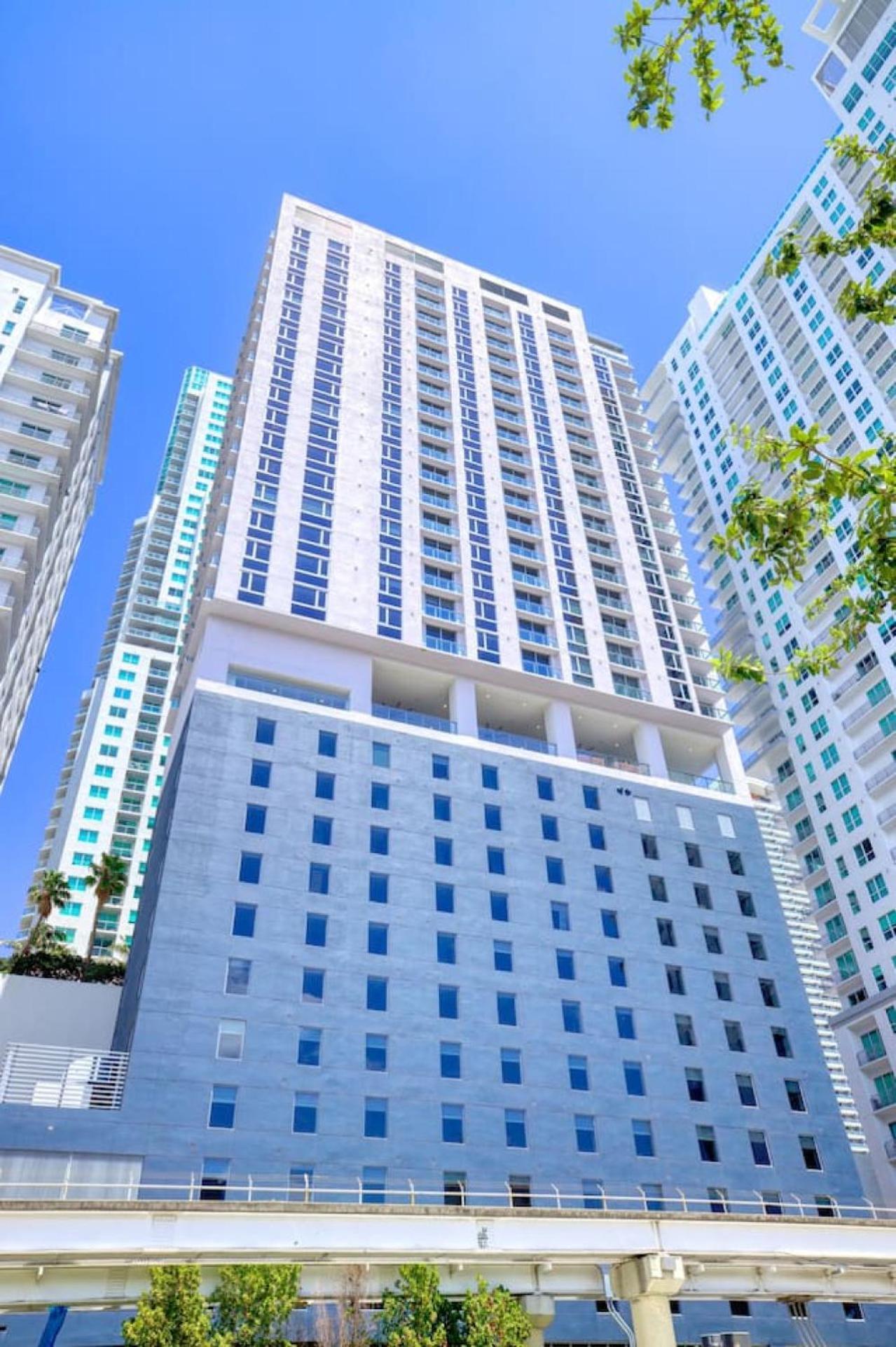 Apartment Downtown Luxury Pool And Gym Miami