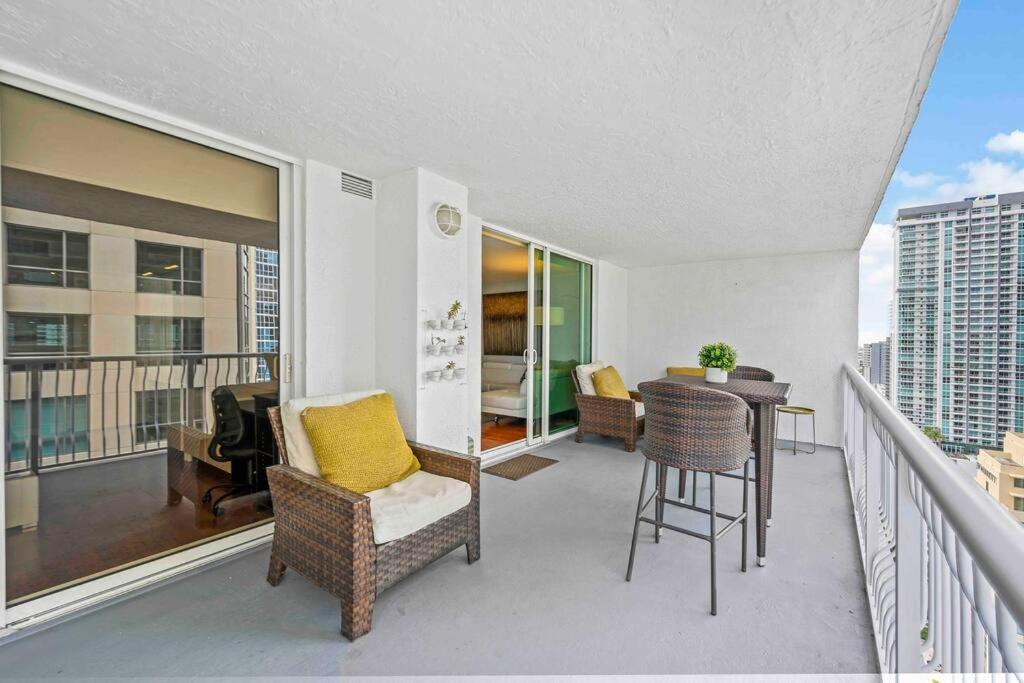 Luxe 1 Bdr • 32th Floor • Brickell • Ocean Views * Miami