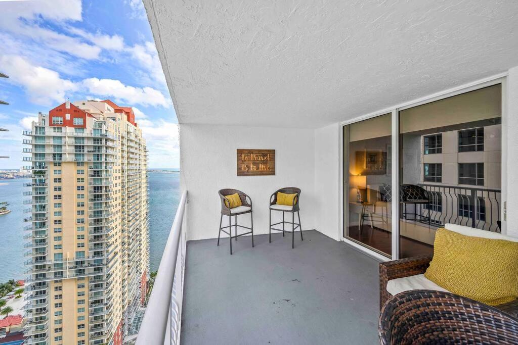 Luxe 1 Bdr • 32th Floor • Brickell • Ocean Views Miami