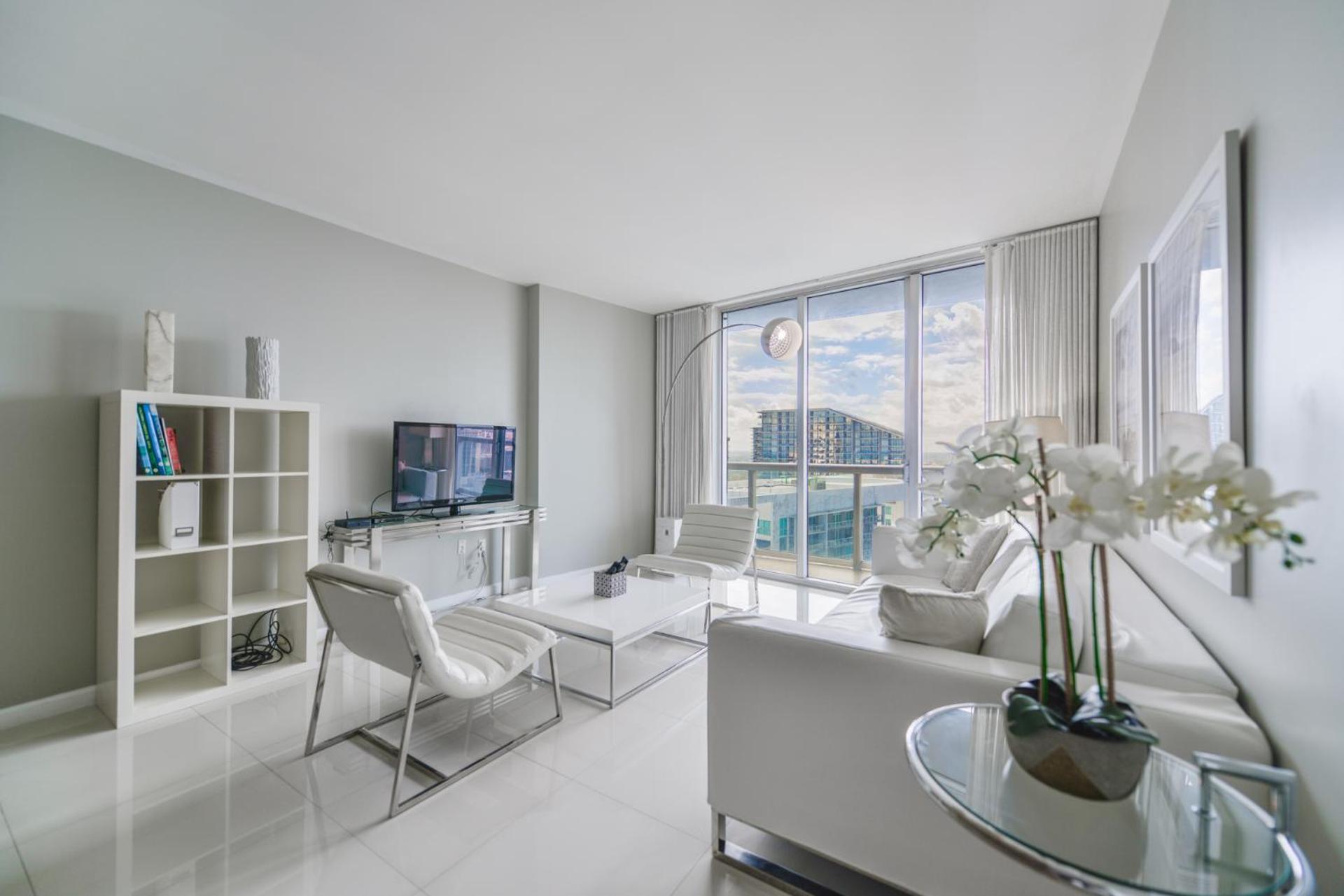 Luxury 45th Floor At Icon Apartment Miami