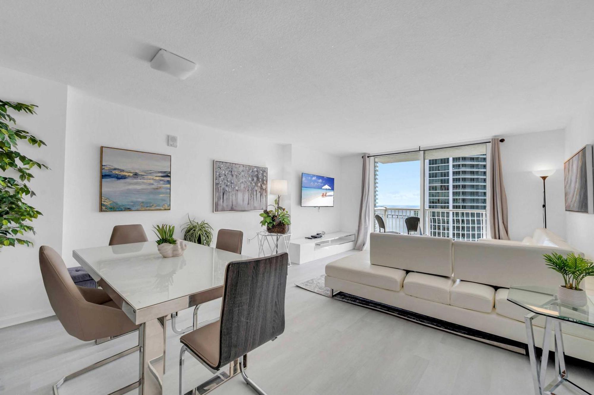 Deluxe 1 Bedroom • Brickell • Ocean View Apartamento Miami