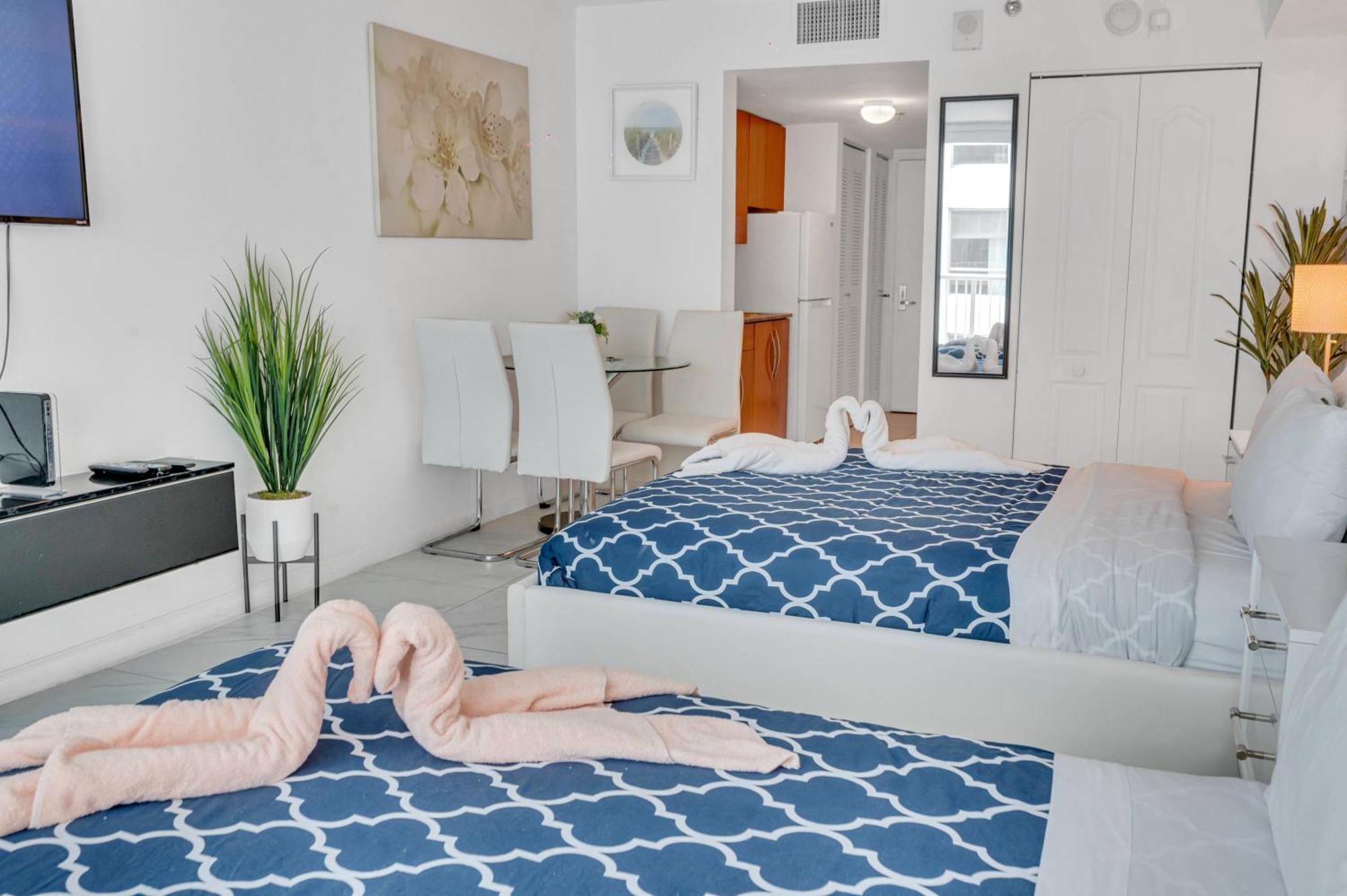 Beautiful High Floor * Brickell * Ocean View Apartment Miami