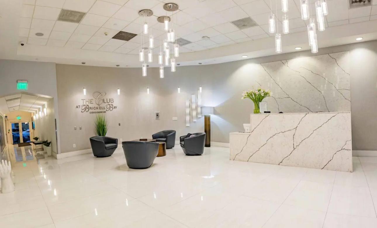 Ph Luxury 1 Bed 1 Bath • Brickell • Ocean Views * Miami