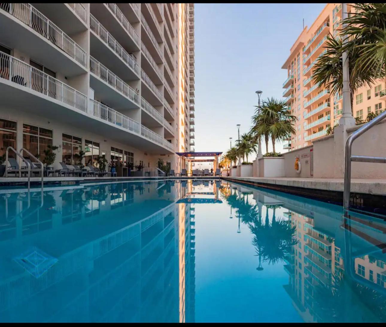 Beautiful High Floor * Brickell * Ocean View * Miami