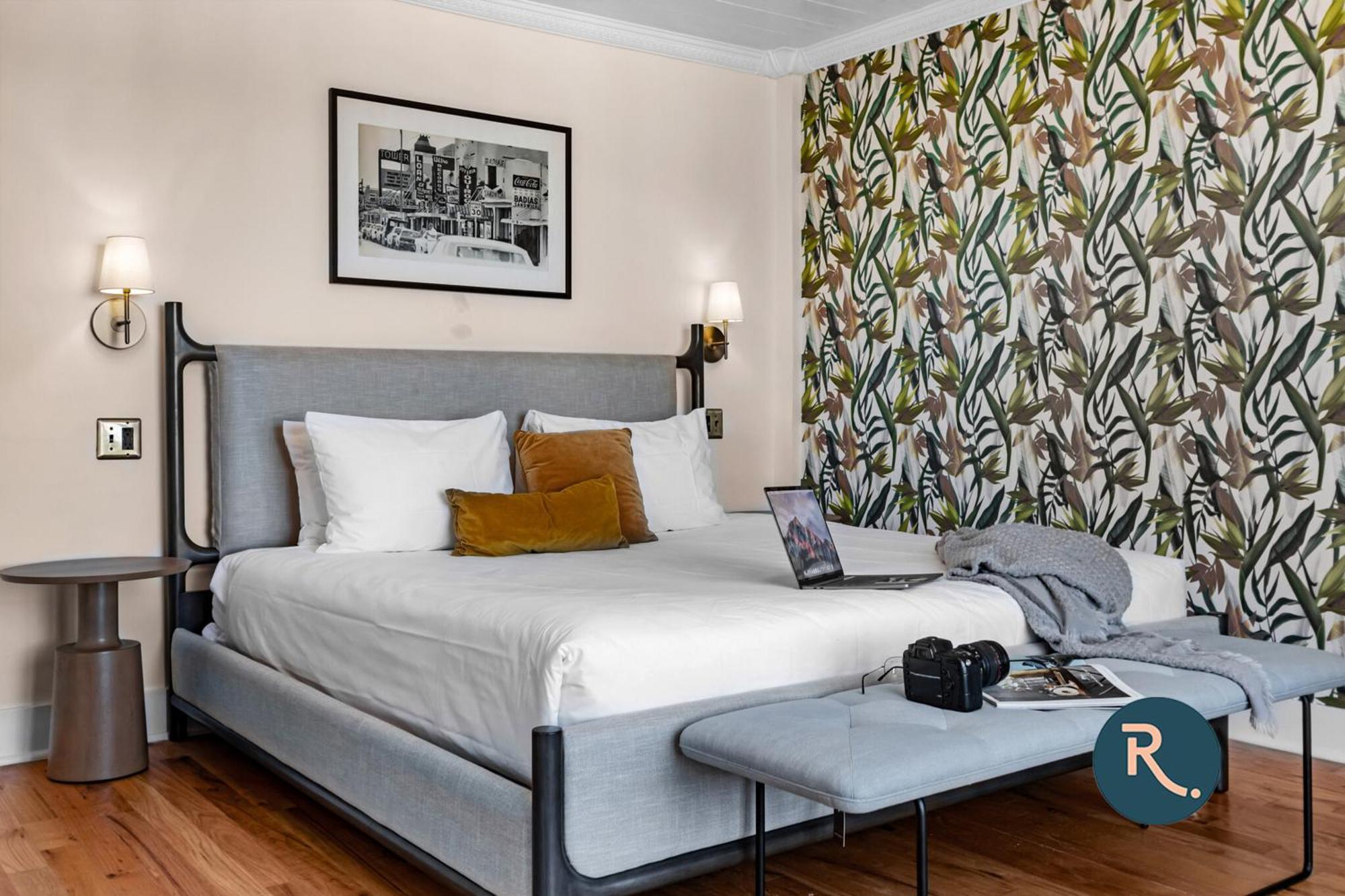 Hotel Roami At Tower - Calle Ocho