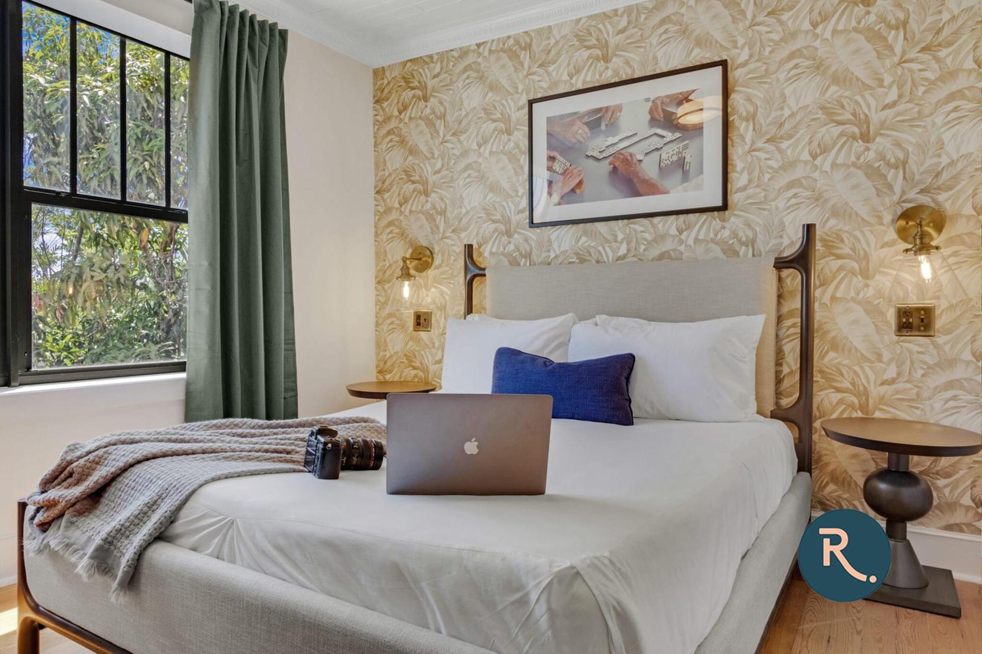 Roami At Tower - Calle Ocho Hotel