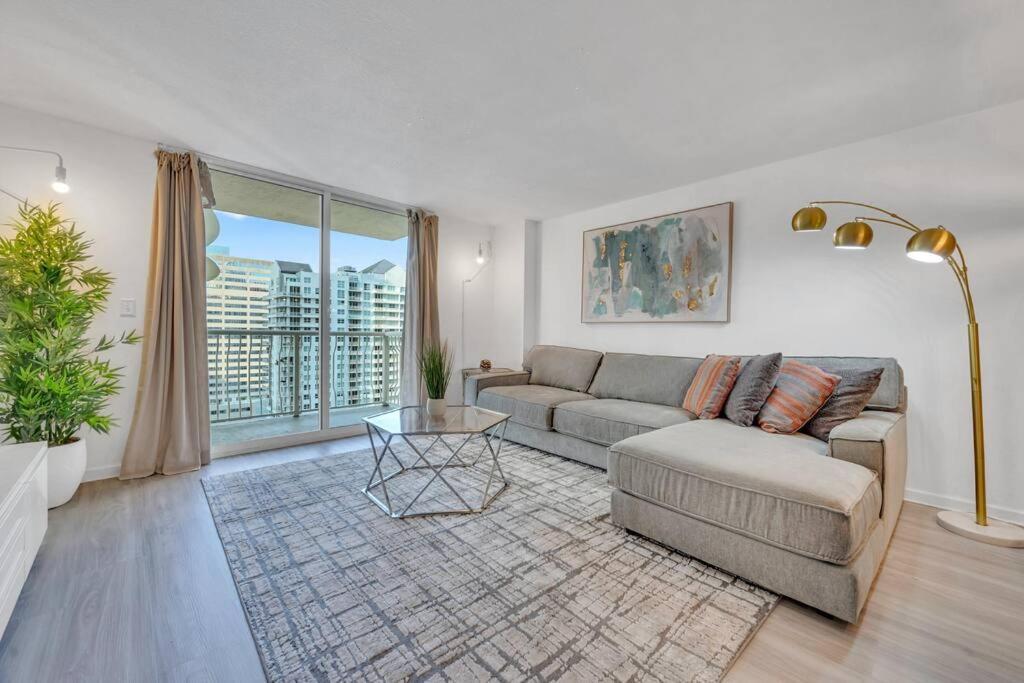 Beautiful 1 Bed 1 Bath • Brickell • Bay View Apartment Miami