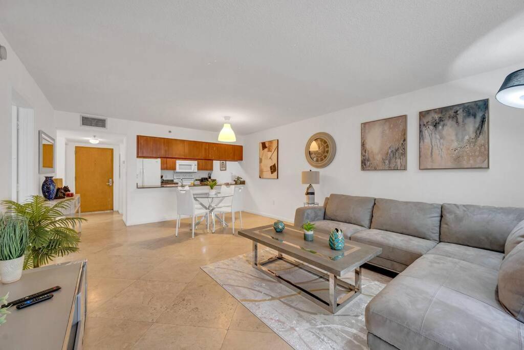 Ocean View 1br Brickell-freeparking * Miami