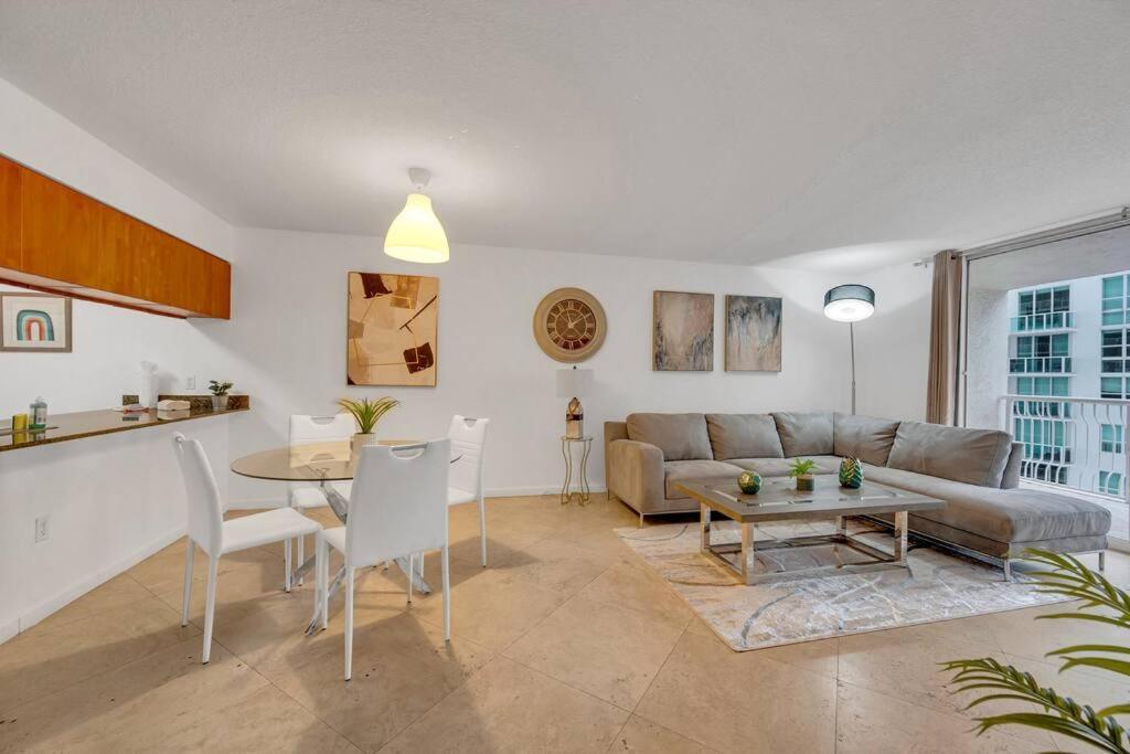 Ocean View 1br Brickell-freeparking Apartment Miami