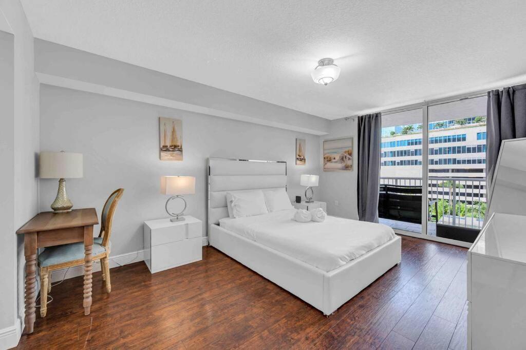 Beautiful 1 Bed 1 Bth • Brickell * Miami