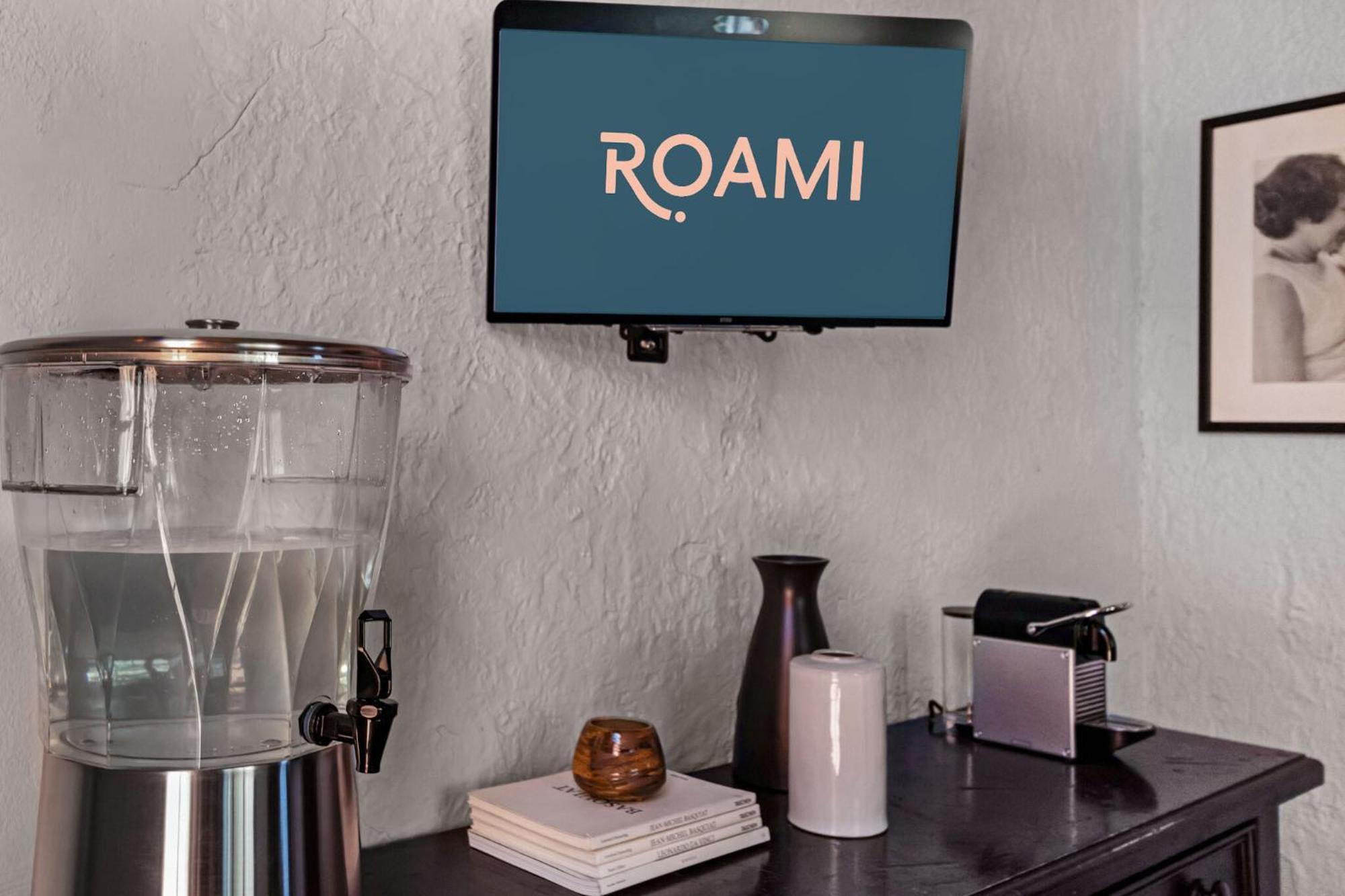 Roami At Tower - Calle Ocho