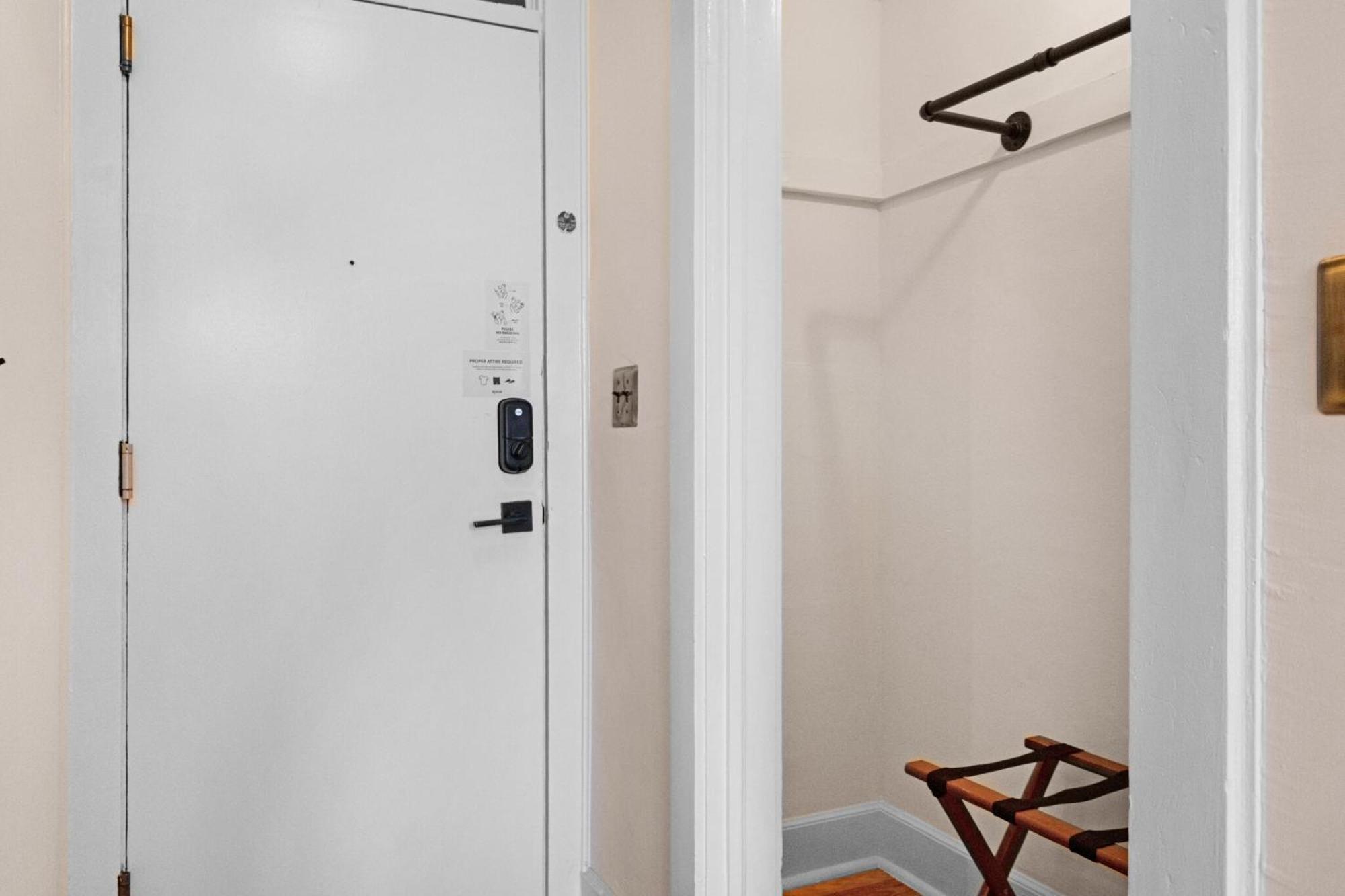 Hotel Roami At Tower - Calle Ocho