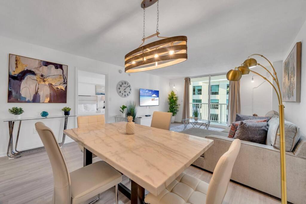 Beautiful 1 Bed 1 Bath • Brickell • Bay View Apartment *