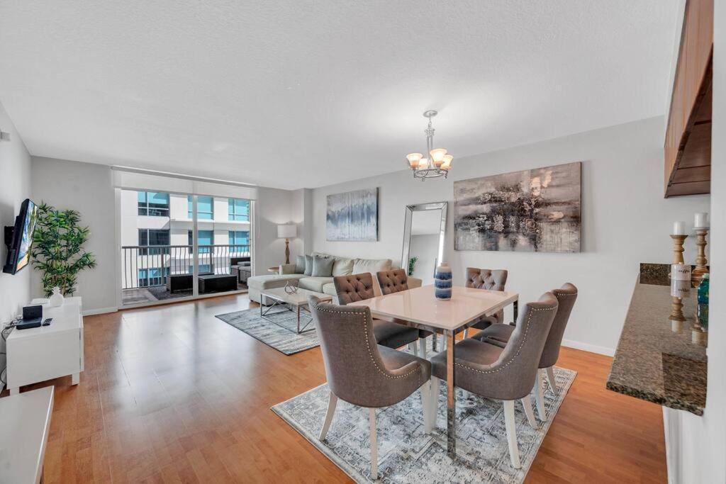 35th Floor 1 Bed 1 Bth • Brickell • Ocean View