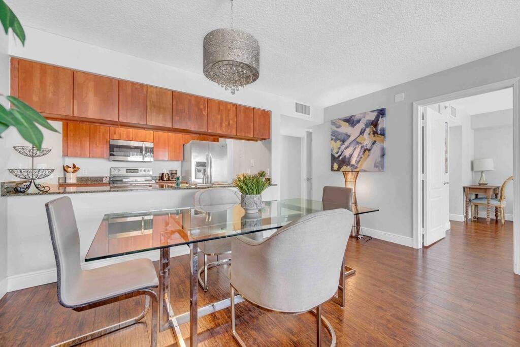 Beautiful 1 Bed 1 Bth • Brickell Apartment