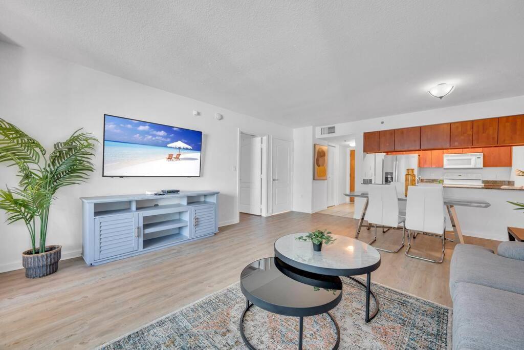 Stunning 1 Bdr 1 Bth • Brickell • Bay & Views Apartment Miami