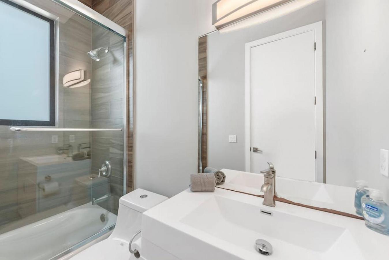 Granada Modern Luxury In Massive Mansion With Heated Pool Villa *