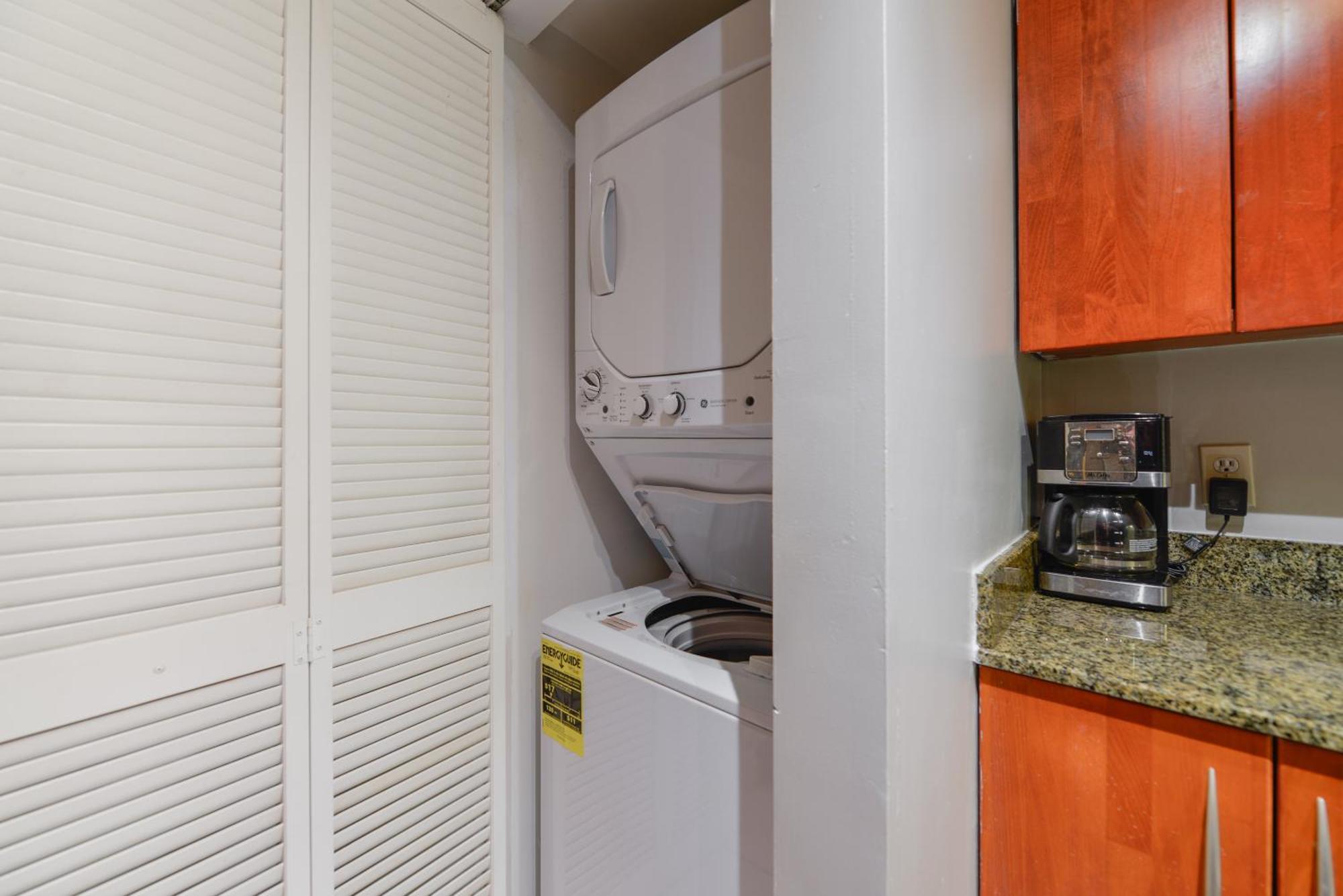 Amazing 3 Bedroom At Brickell With Pool Apartamento