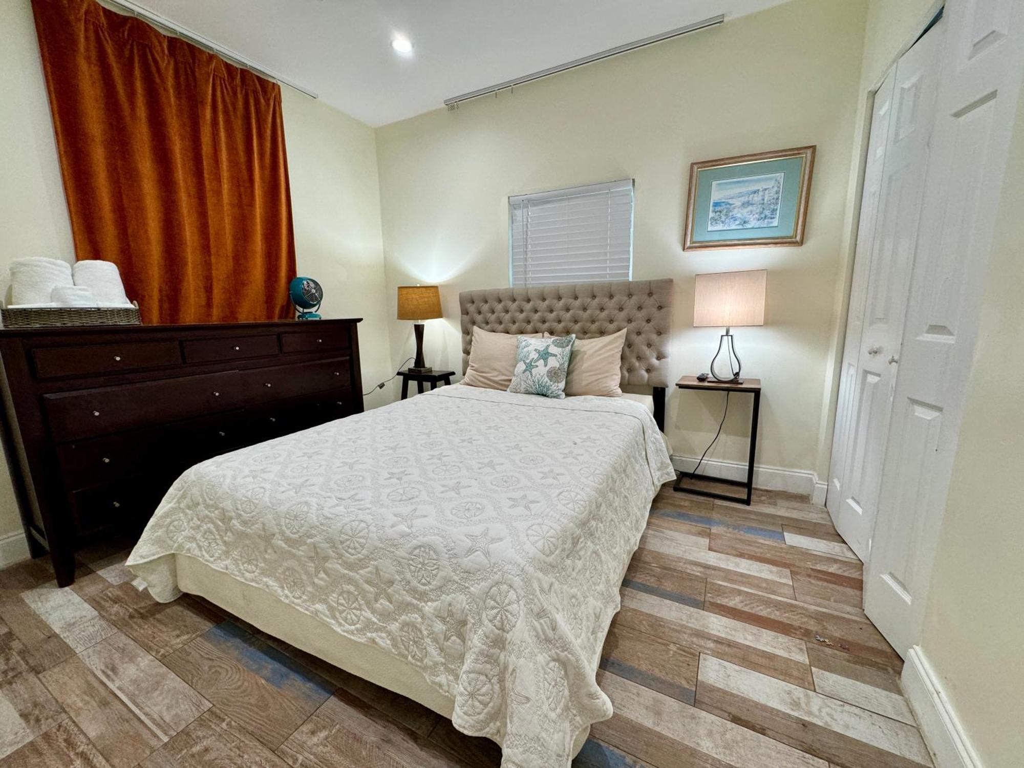 Bright Townhouse 3 Bedroom Free Parkig Garden * Miami