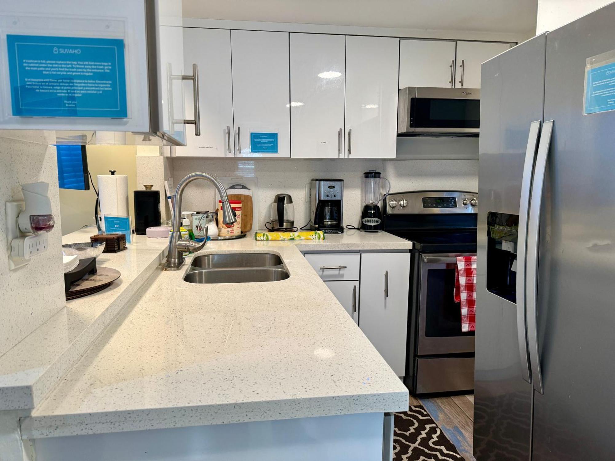 Bright Townhouse 3 Bedroom Free Parkig Garden