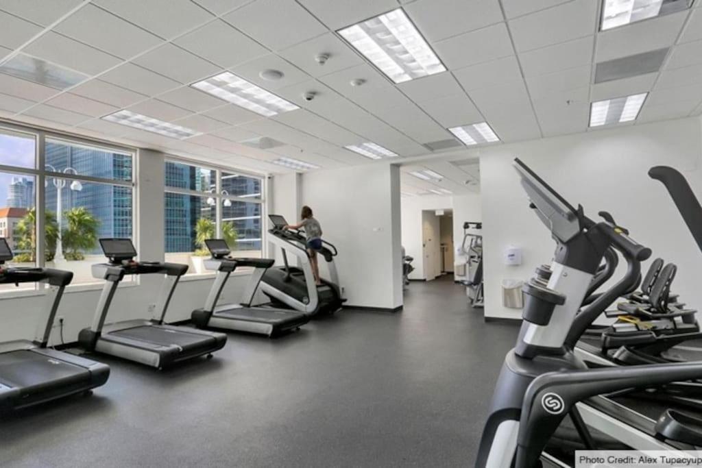 Lux 1 Bdr 1 Bth • Brickell • Pool & Ocean Views Miami