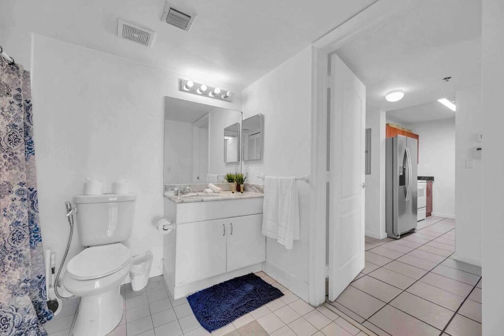 Lux 1 Bdr 1 Bth • Brickell • Pool & Ocean Views Apartment