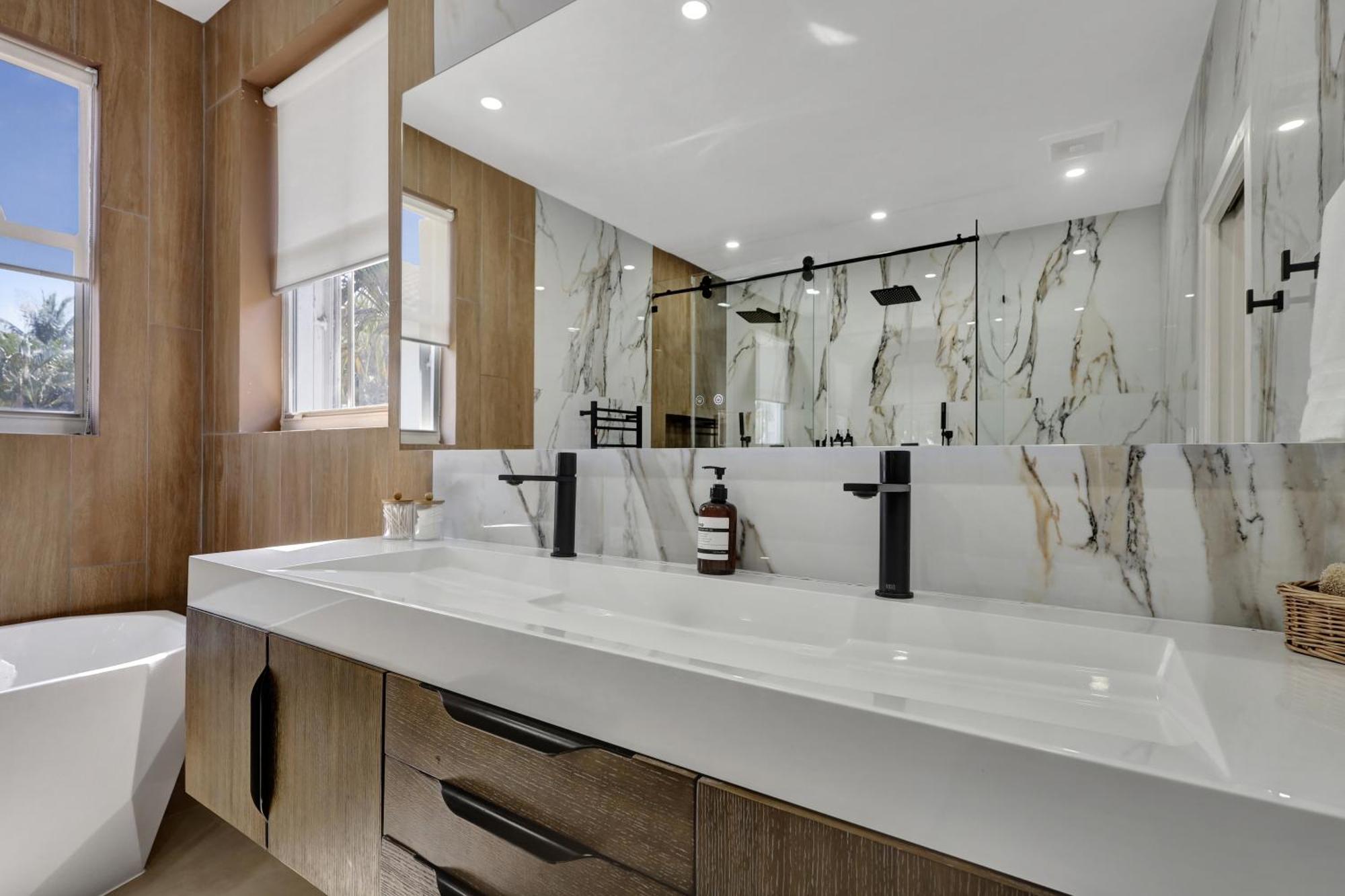 Holiday home Luxe Pool, Bbq & Fire Pit - 5 Min To Dolphinmall Miami
