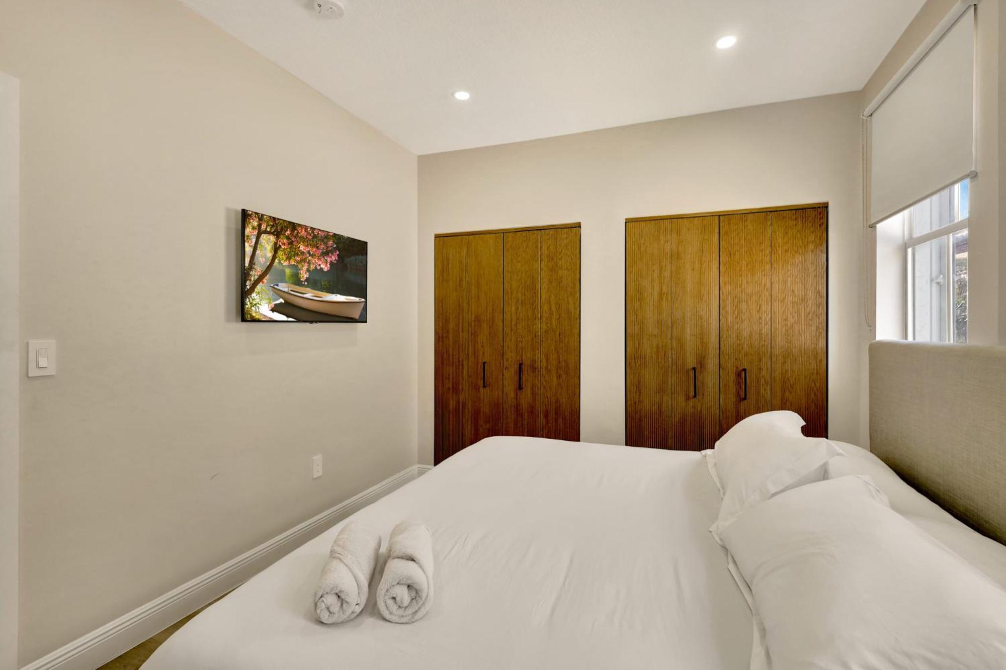 Luxe Pool, Bbq & Fire Pit - 5 Min To Dolphinmall * Miami